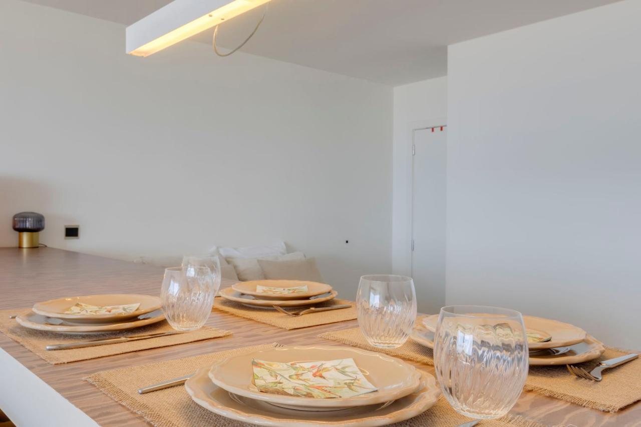 Luxury Suite With Seaview Oostende Bagian luar foto